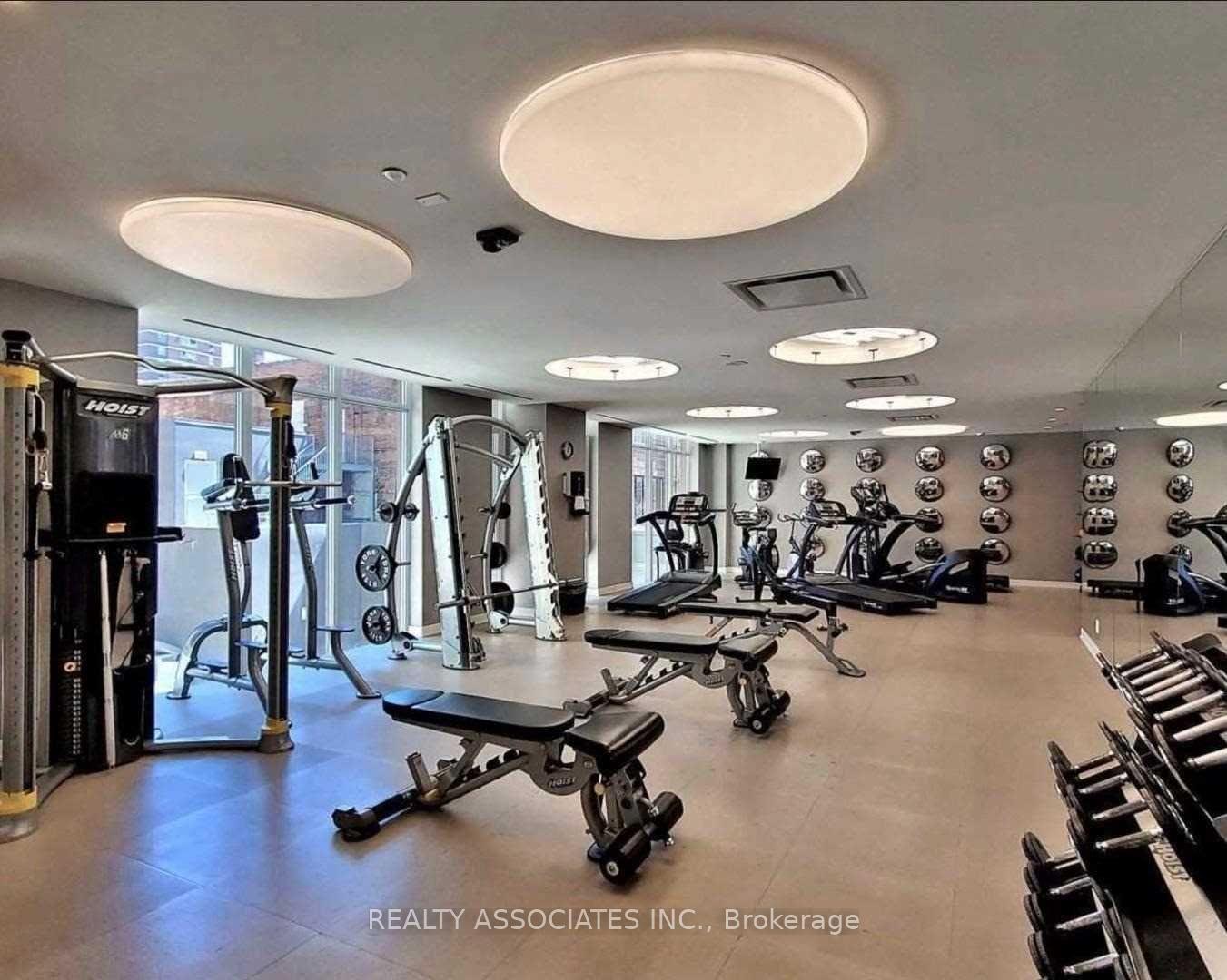 Photo 14 of Unit 1605, 75 St Nicholas Street, Toronto, Bay Street Corridor — HOMEH