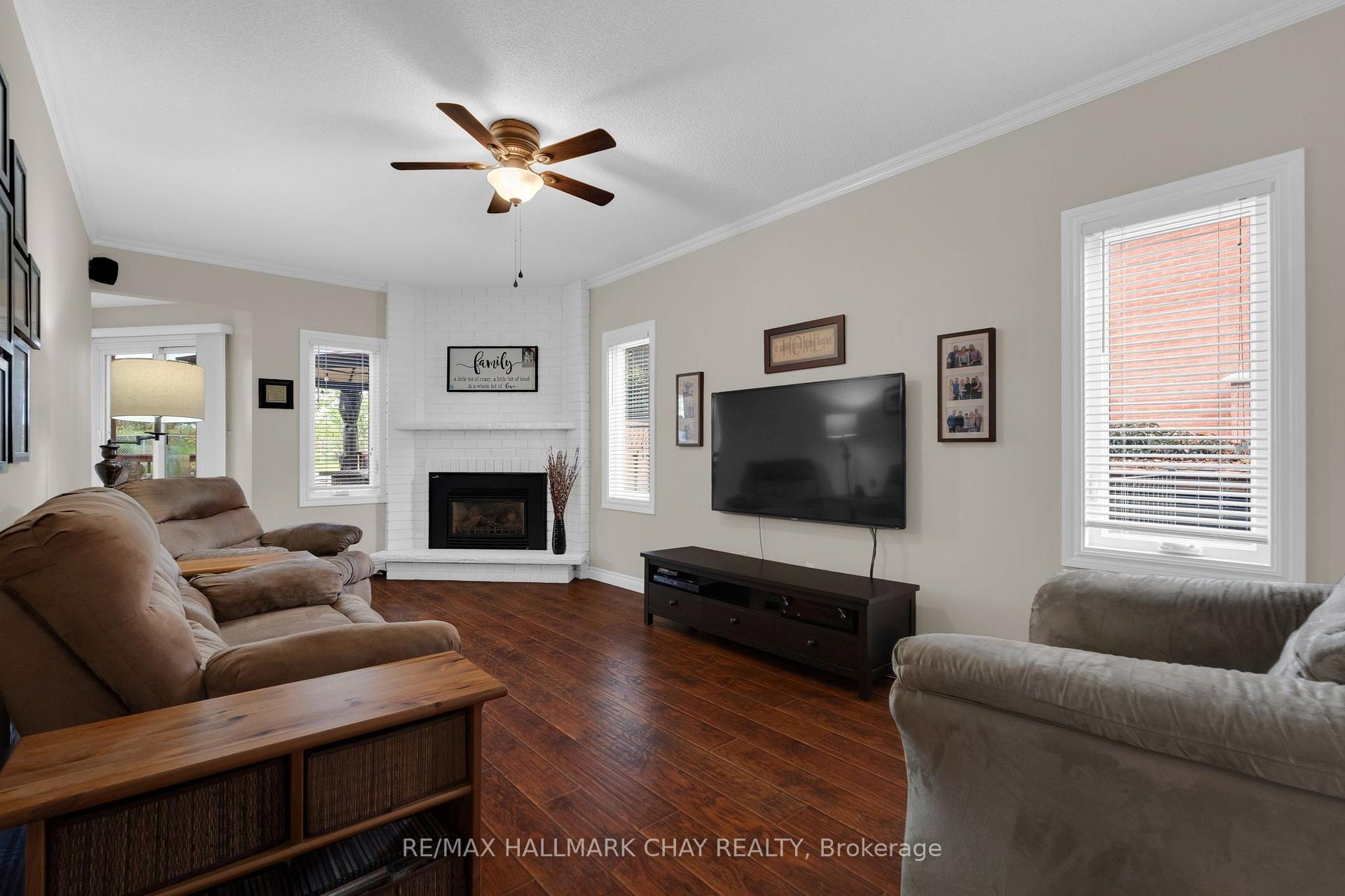 Photo 14 of 35 Grasett Crescent, Barrie, West Bayfield — HOMEH