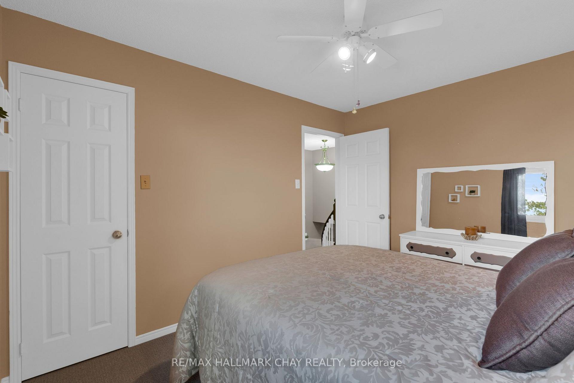 Photo 25 of 35 Grasett Crescent, Barrie, West Bayfield — HOMEH