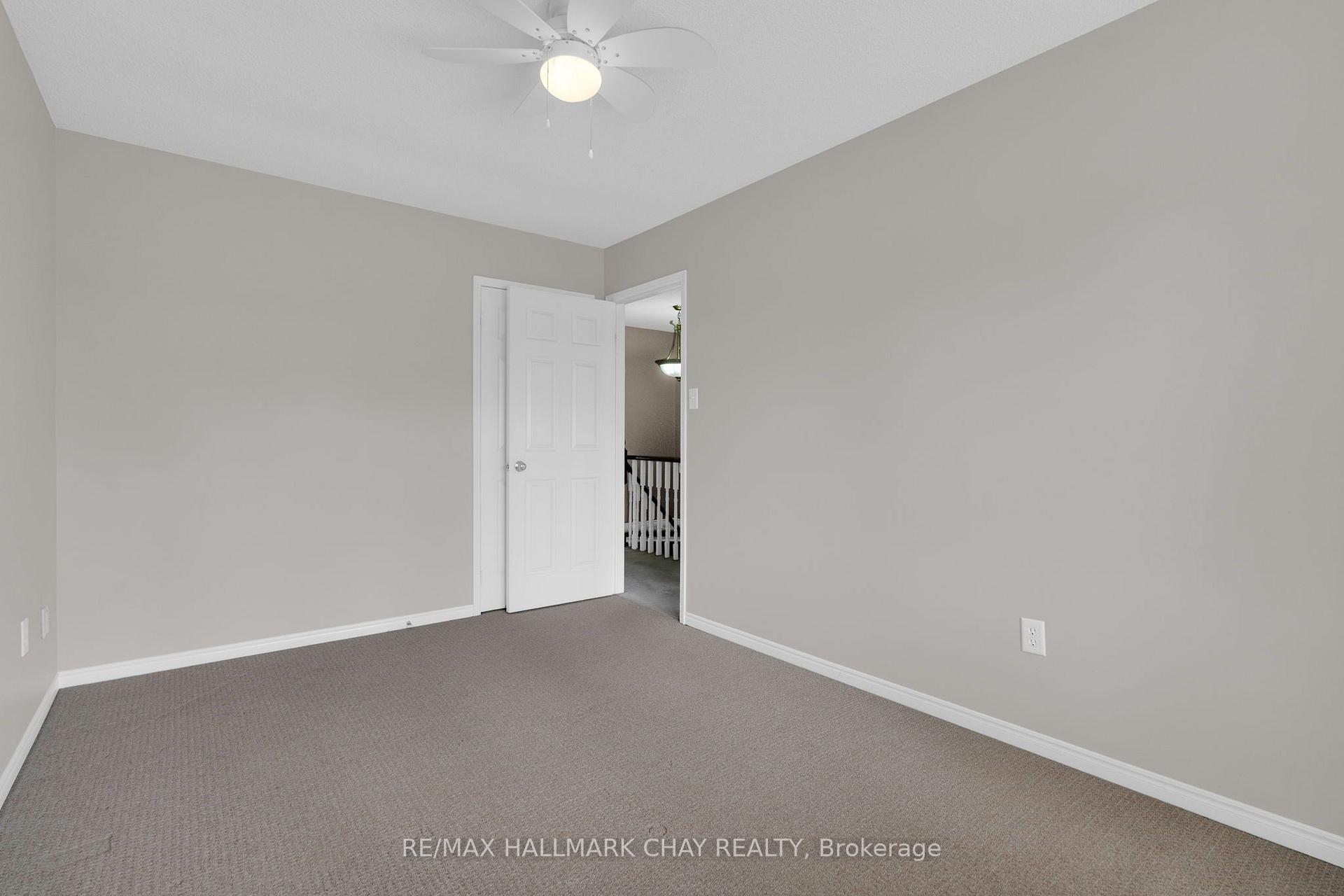 Photo 29 of 35 Grasett Crescent, Barrie, West Bayfield — HOMEH