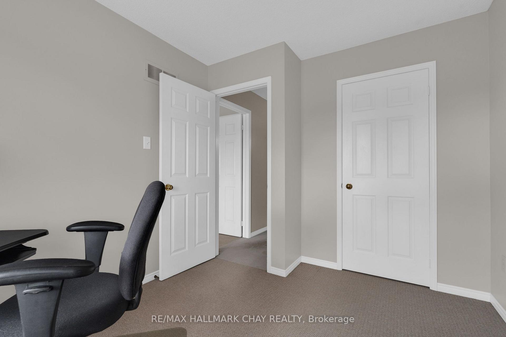 Photo 31 of 35 Grasett Crescent, Barrie, West Bayfield — HOMEH