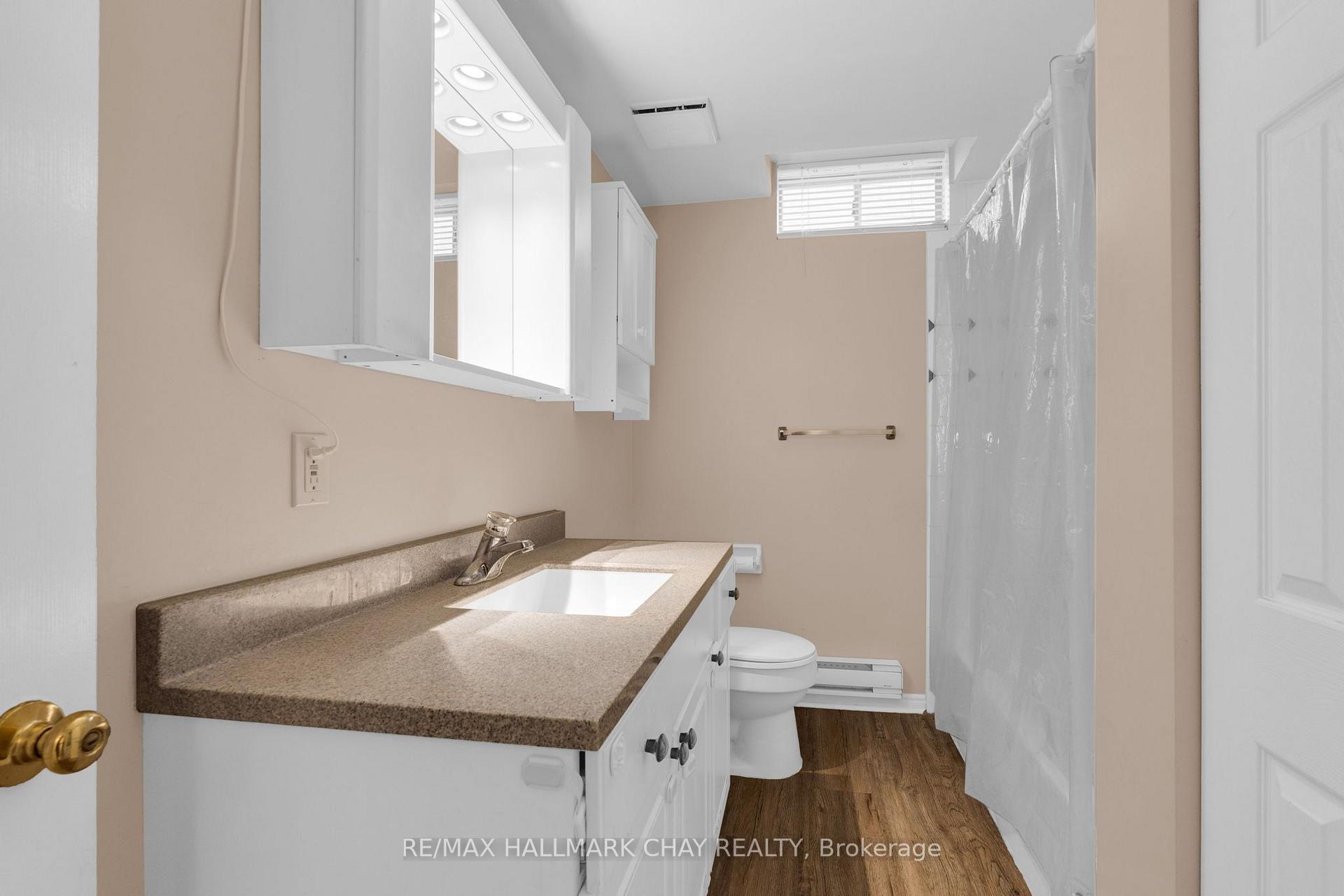 Photo 41 of 35 Grasett Crescent, Barrie, West Bayfield — HOMEH