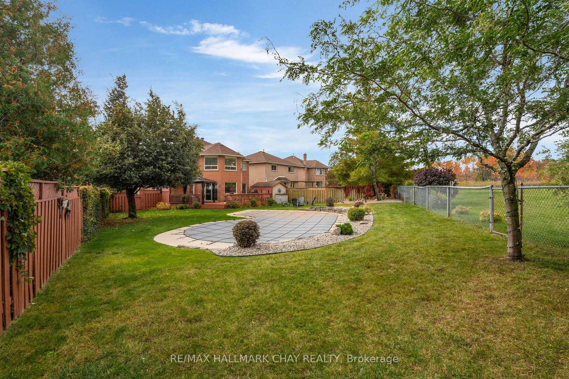 Photo 51 of 35 Grasett Crescent, Barrie, West Bayfield — HOMEH