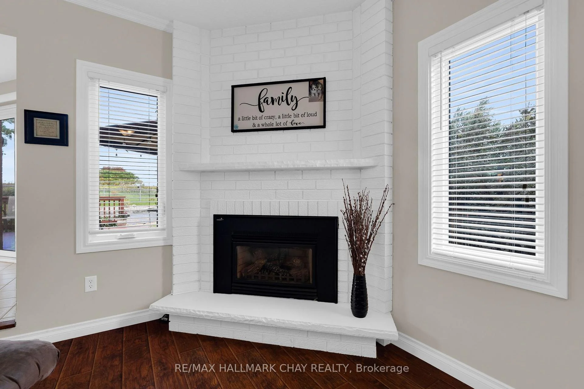 Photo 15 of 35 Grasett Crescent, Barrie, West Bayfield — HOMEH