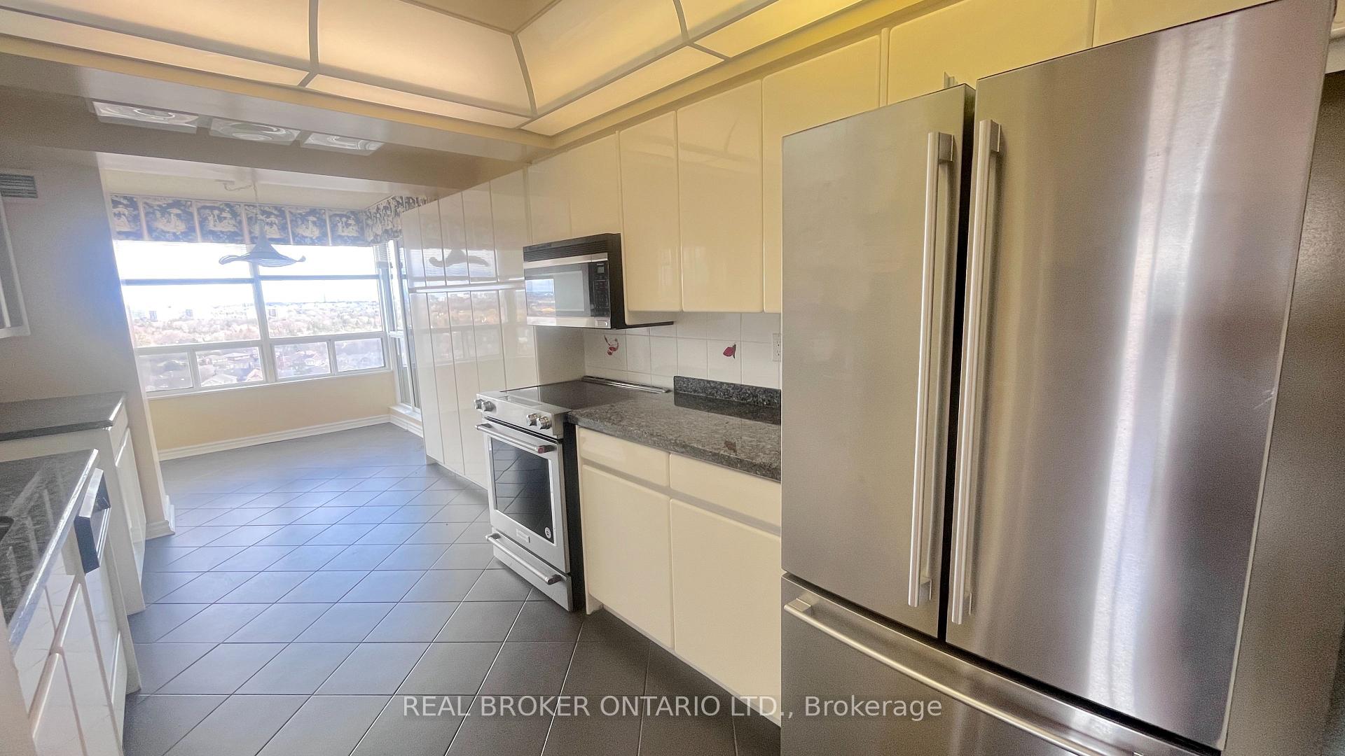 Photo 7 of Unit 1403, 343 clark Avenue W, Vaughan, Crestwood-Springfarm-Yorkhill — HOMEH