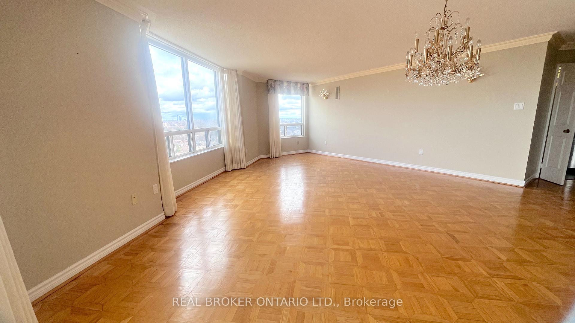 Photo 13 of Unit 1403, 343 clark Avenue W, Vaughan, Crestwood-Springfarm-Yorkhill — HOMEH