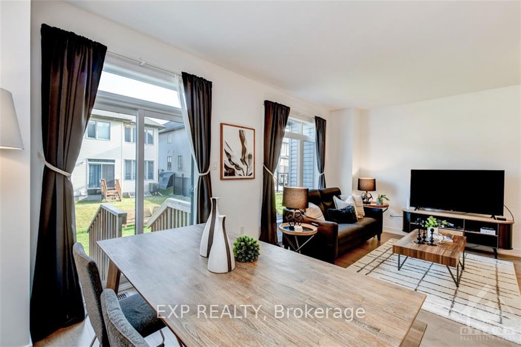 Photo 10 of 27 Brixton Way, Ottawa, Stittsville (South) — HOMEH
