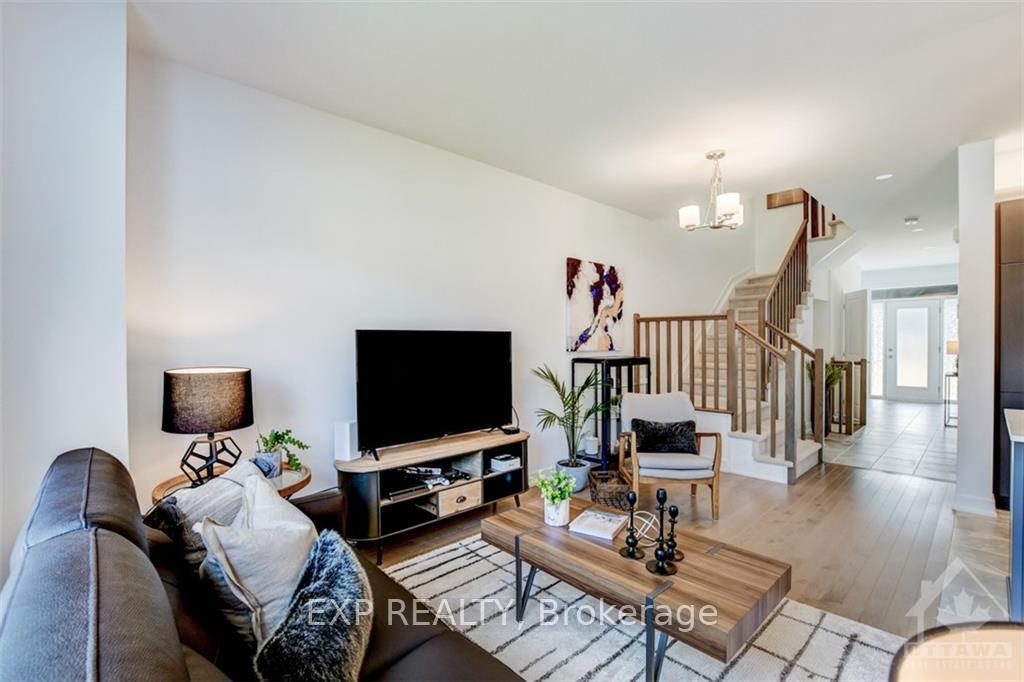 Photo 12 of 27 Brixton Way, Ottawa, Stittsville (South) — HOMEH