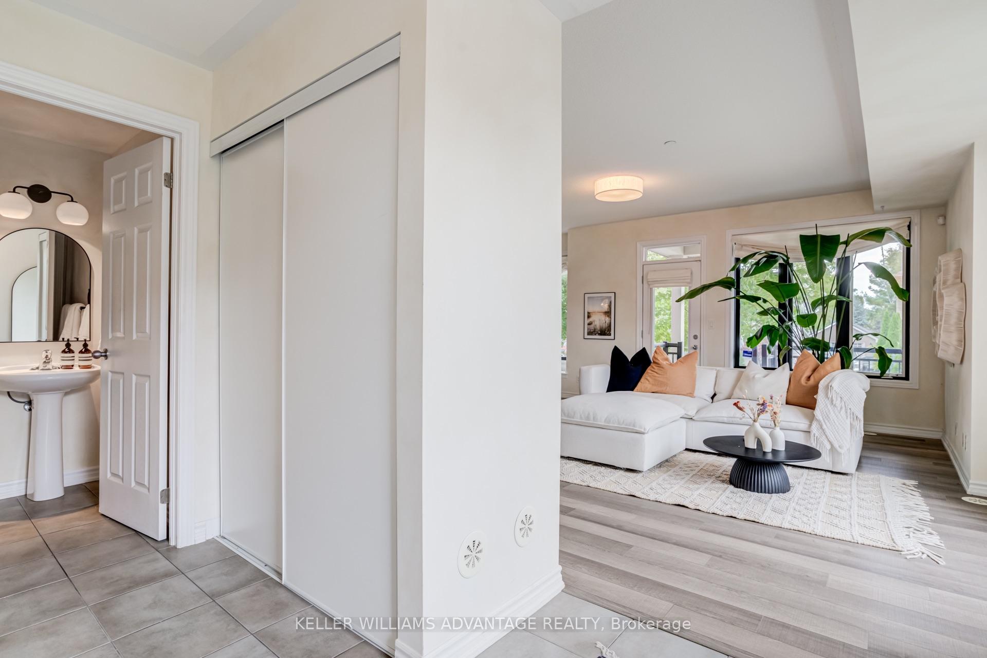 Photo 15 of Unit 4, 10 Carnation Avenue, Etobicoke, Long Branch — HOMEH