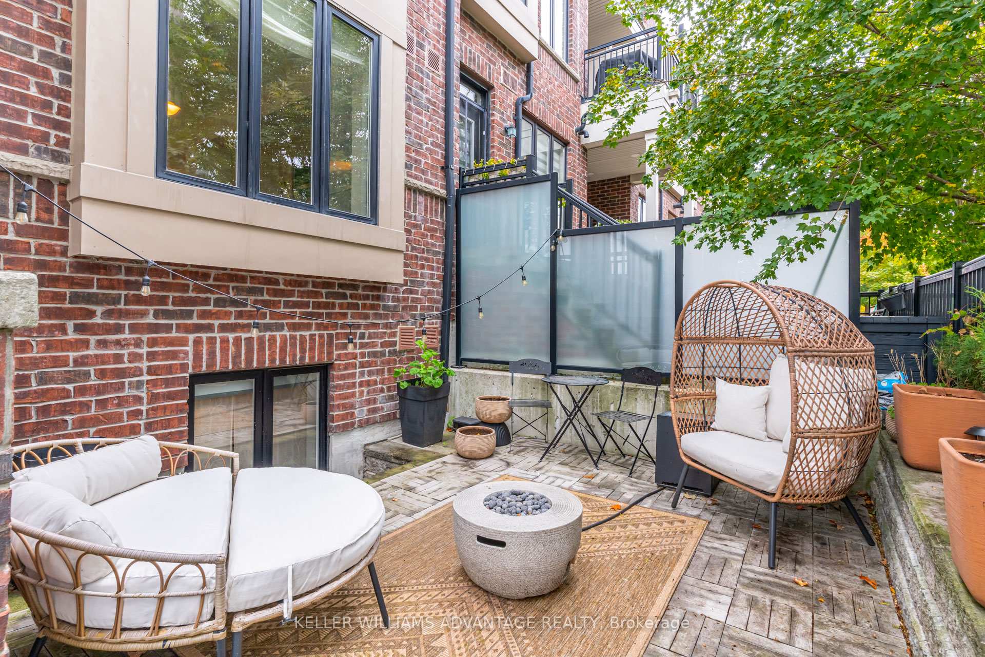 Photo 27 of Unit 4, 10 Carnation Avenue, Etobicoke, Long Branch — HOMEH