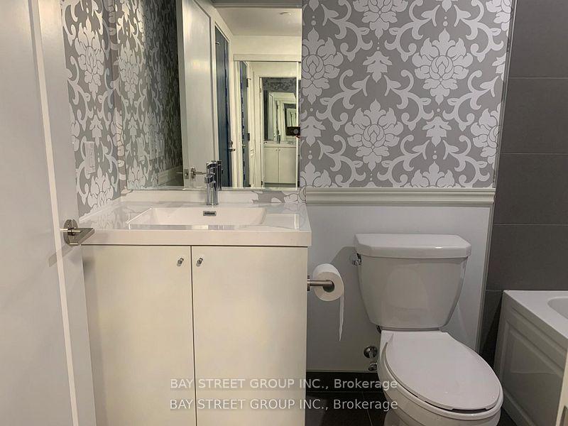 Photo 9 of Unit 2520, 2545 Simcoe Street N, Oshawa, Windfields — HOMEH