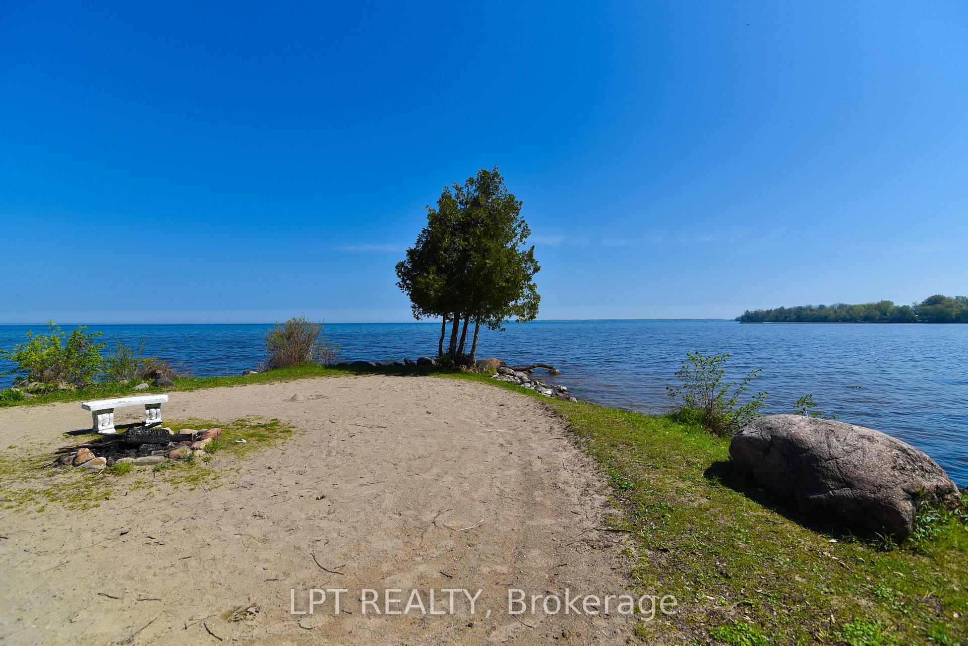 Photo 42 of 177 Hedge Road, Georgina, Sutton & Jackson's Point — HOMEH