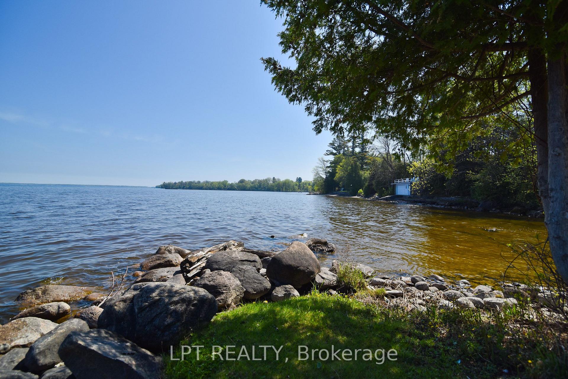 Photo 44 of 177 Hedge Road, Georgina, Sutton & Jackson's Point — HOMEH