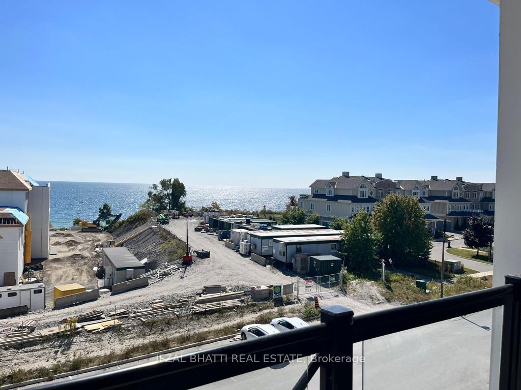 Photo 5 of Unit 410, 50 lakebreeze Drive, Clarington, Newcastle — HOMEH