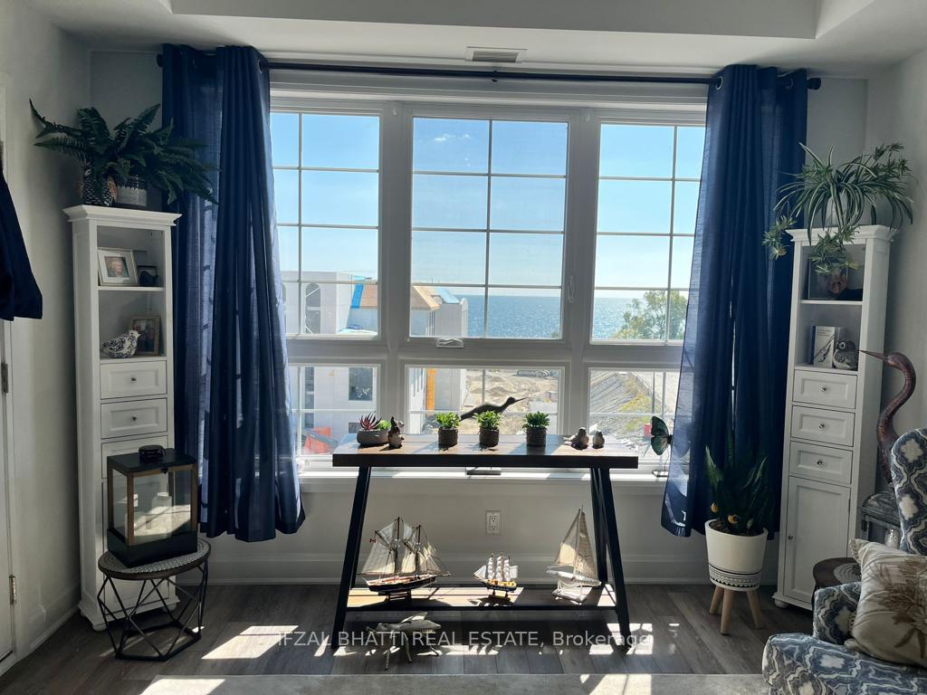 Photo 24 of Unit 410, 50 lakebreeze Drive, Clarington, Newcastle — HOMEH