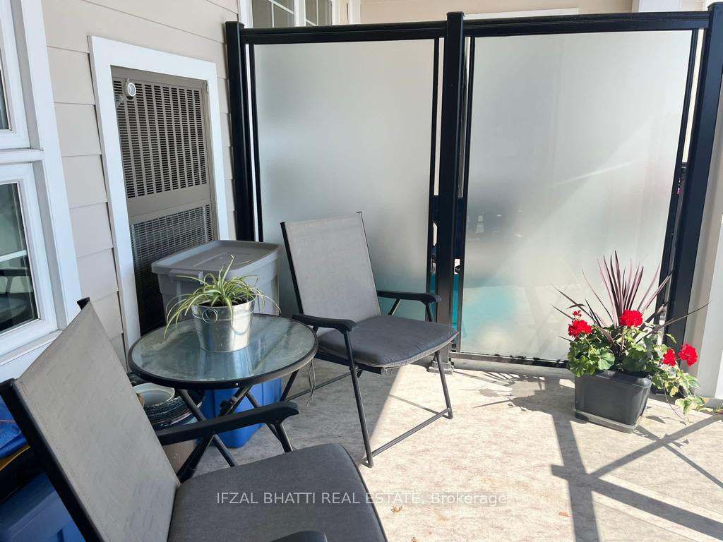 Photo 28 of Unit 410, 50 lakebreeze Drive, Clarington, Newcastle — HOMEH