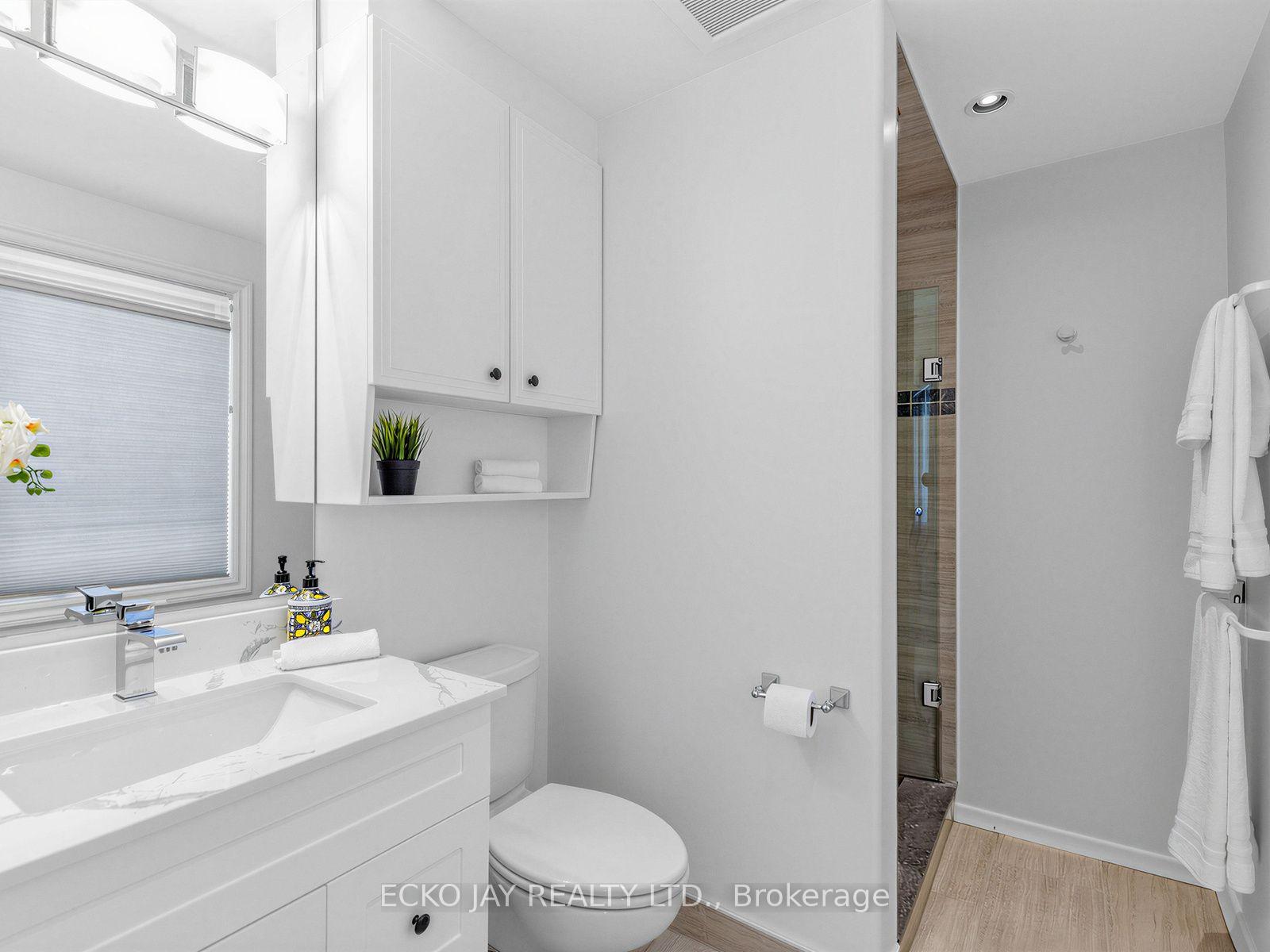 Photo 22 of 22 Meadowglade Crescent, North York, Henry Farm — HOMEH