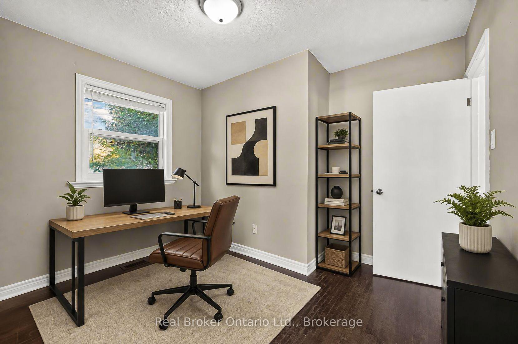 Photo 28 of 884 Devonshire Avenue, Woodstock, Woodstock - North — HOMEH