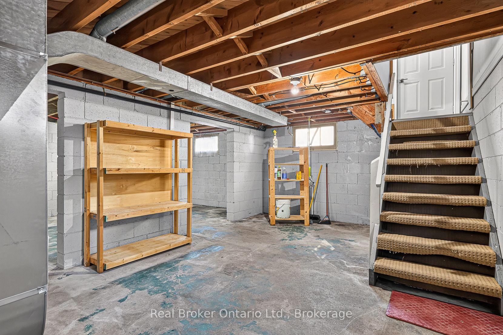 Photo 37 of 884 Devonshire Avenue, Woodstock, Woodstock - North — HOMEH