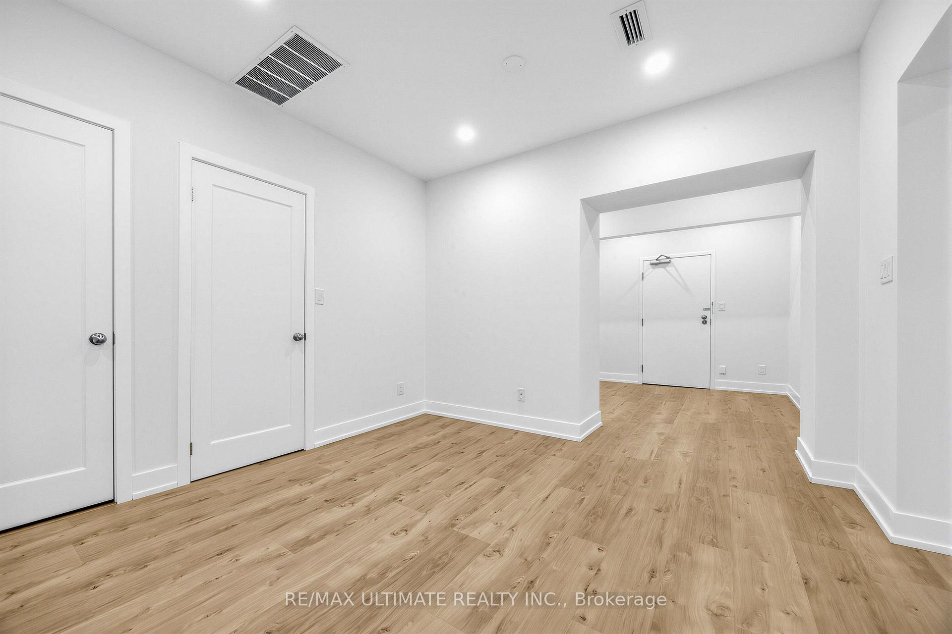 Photo 14 of Unit 202, 229 Spadina Avenue, Toronto, Kensington-Chinatown — HOMEH