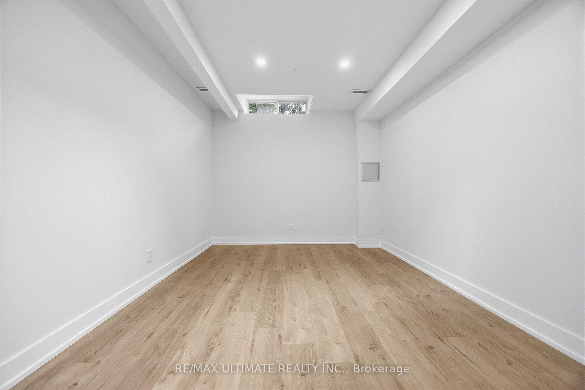 Photo 21 of Unit 202, 229 Spadina Avenue, Toronto, Kensington-Chinatown — HOMEH