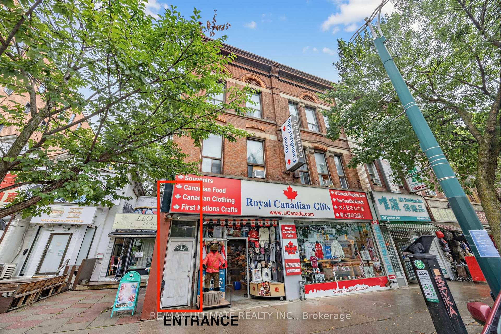 Photo 25 of Unit 202, 229 Spadina Avenue, Toronto, Kensington-Chinatown — HOMEH