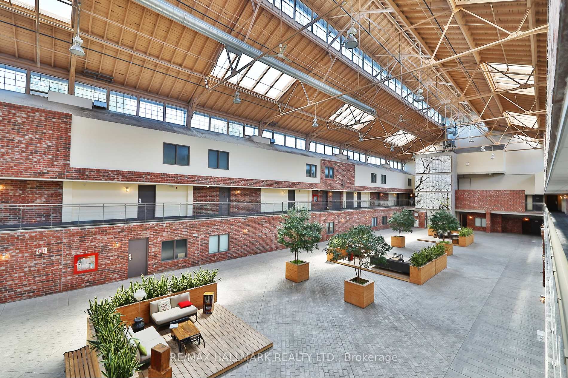 Photo 17 of Unit 314, 1100 Lansdowne Avenue, Toronto, Dovercourt-Wallace Emerson-Junction — HOMEH