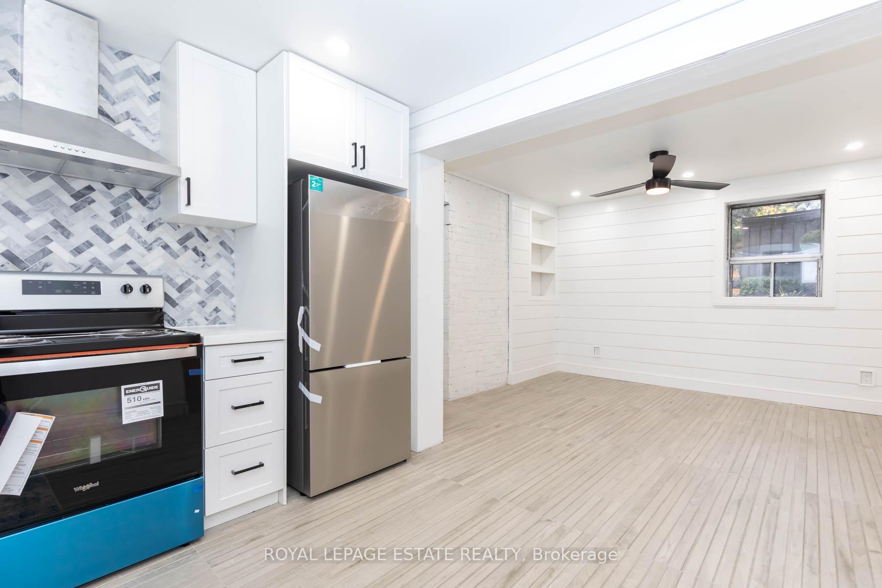 Photo 9 of Unit 1A, 38 Leuty Avenue, Toronto, The Beaches — HOMEH