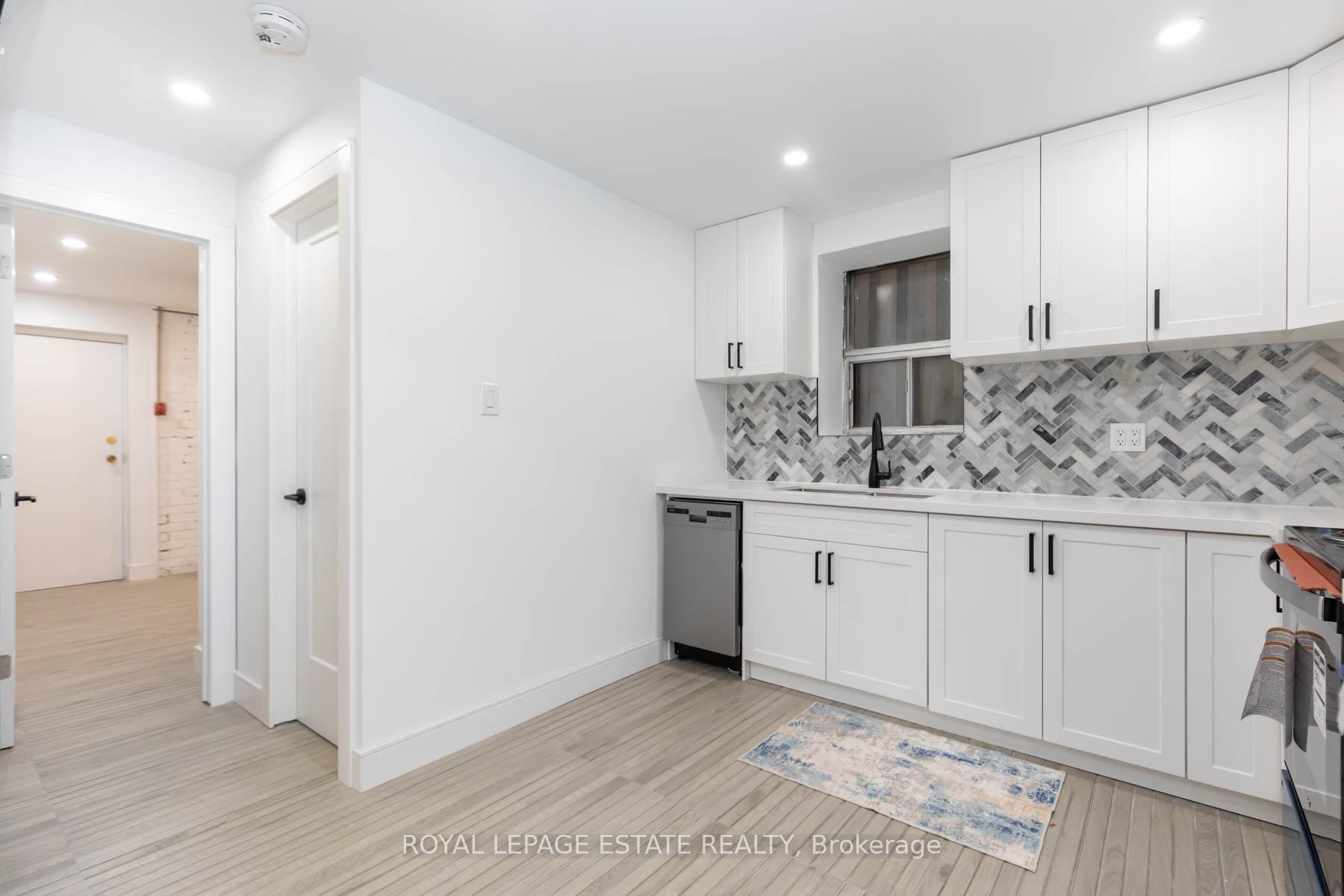 Photo 11 of Unit 1A, 38 Leuty Avenue, Toronto, The Beaches — HOMEH