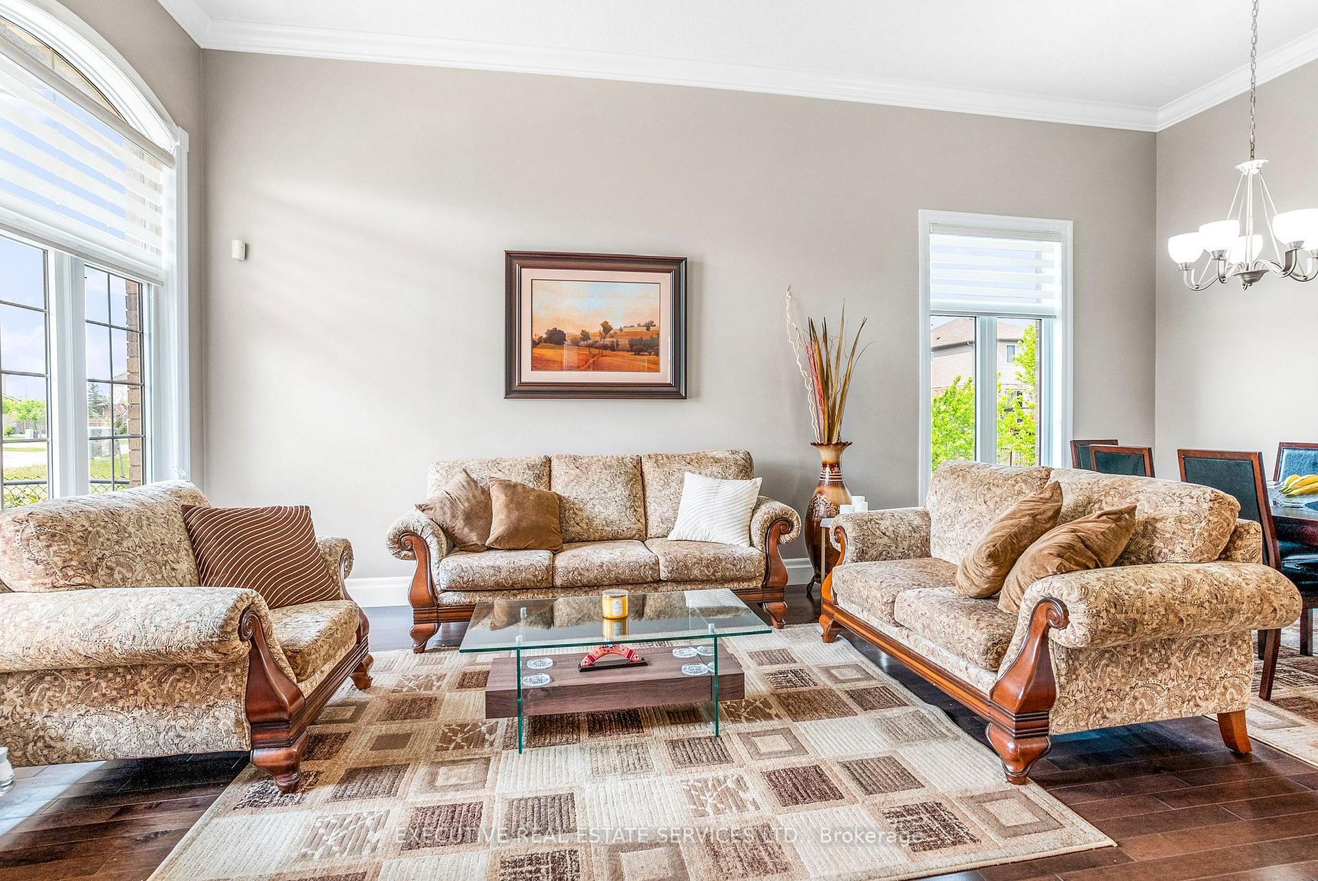 Photo 10 of 2884 Devon Road, London, South W — HOMEH