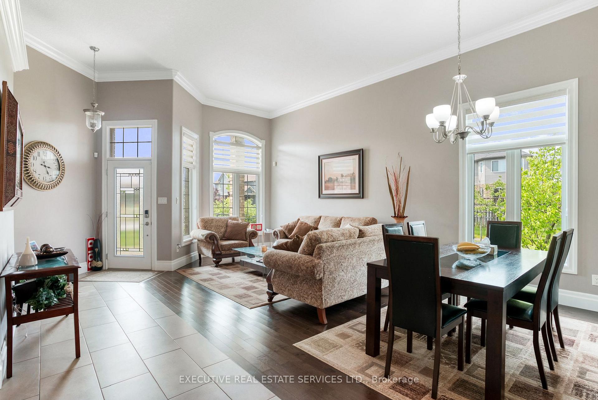 Photo 17 of 2884 Devon Road, London, South W — HOMEH