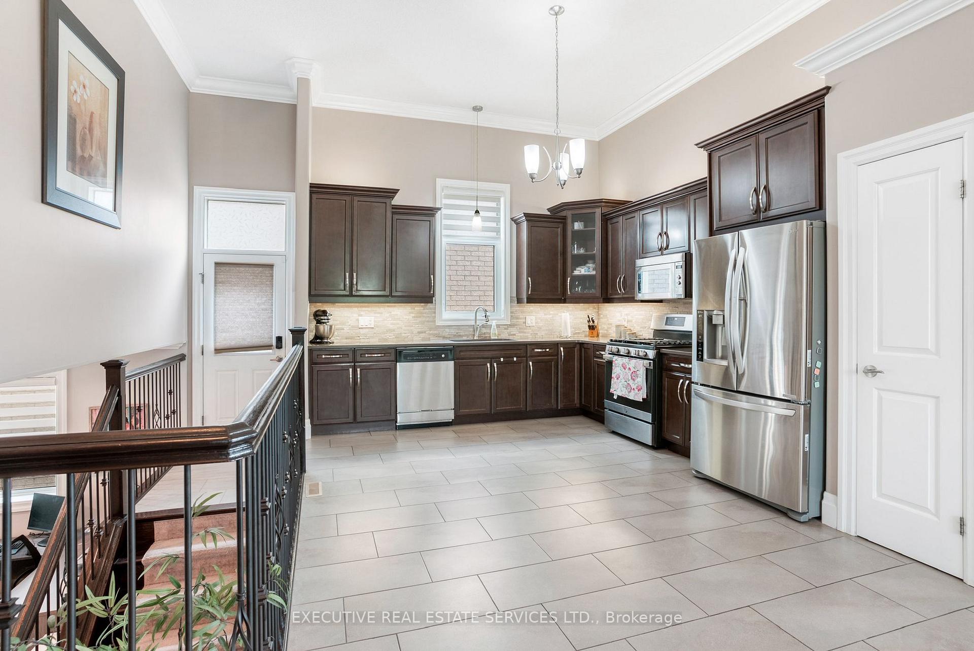 Photo 19 of 2884 Devon Road, London, South W — HOMEH