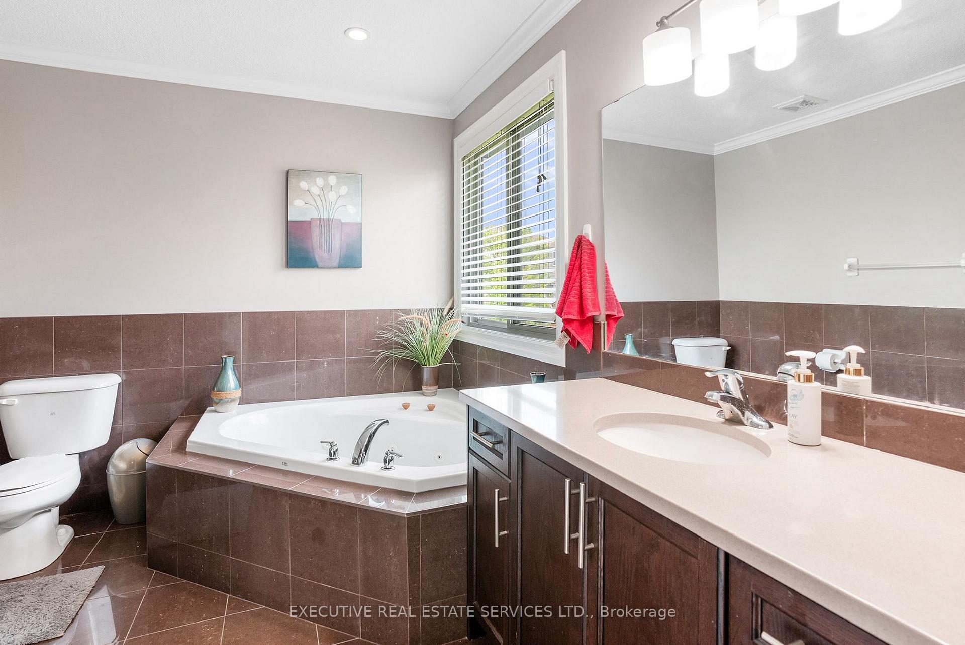Photo 29 of 2884 Devon Road, London, South W — HOMEH