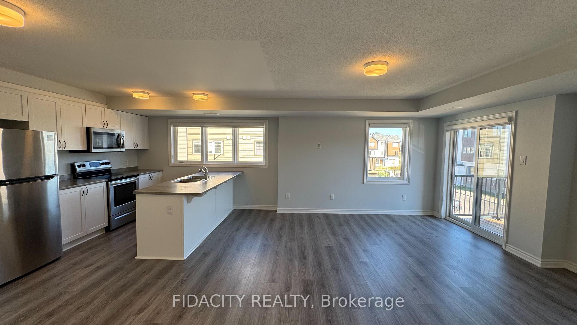 Photo 3 of 173 Anthracite Private, Ottawa, Barrhaven - Heritage Park — HOMEH