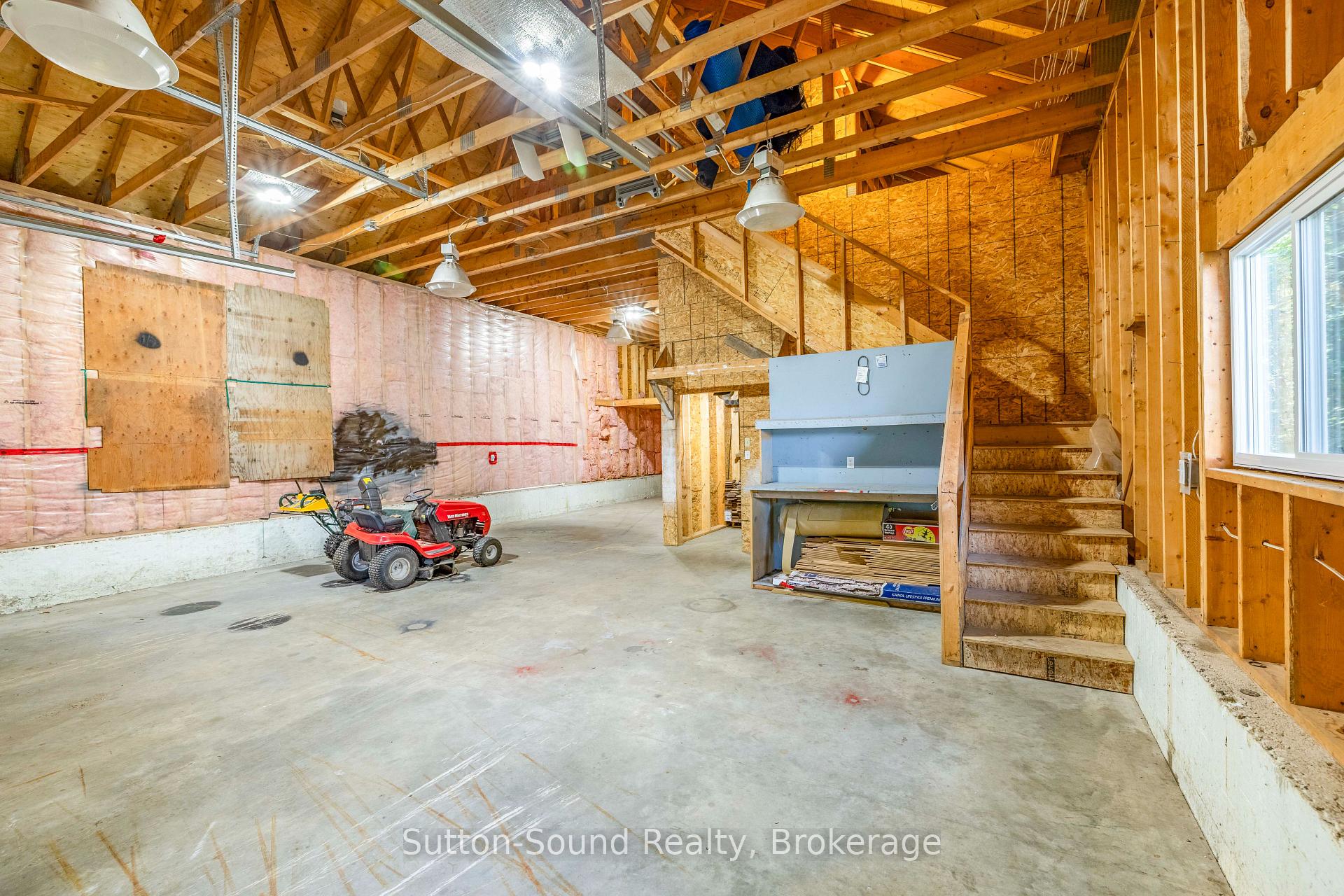 Photo 35 of 143712 15 Side Road, Meaford — HOMEH