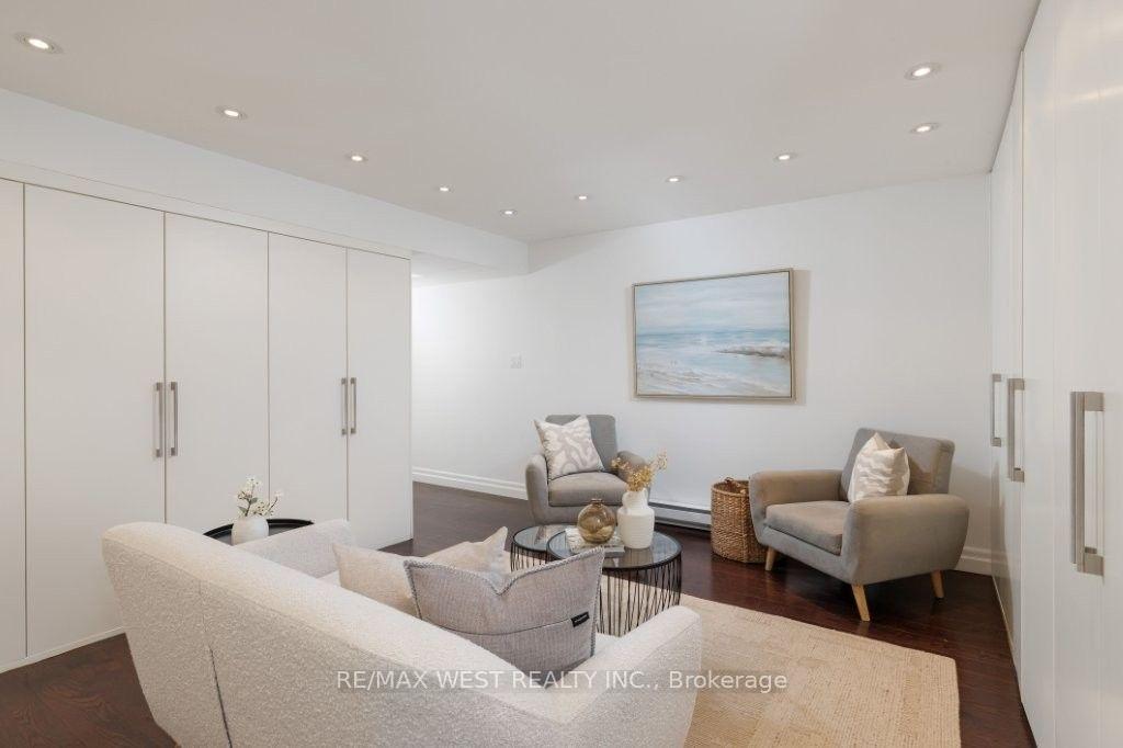 Photo 28 of 256 Erskine Avenue, Toronto, Mount Pleasant East — HOMEH