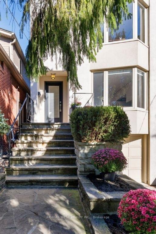 Photo 33 of 256 Erskine Avenue, Toronto, Mount Pleasant East — HOMEH