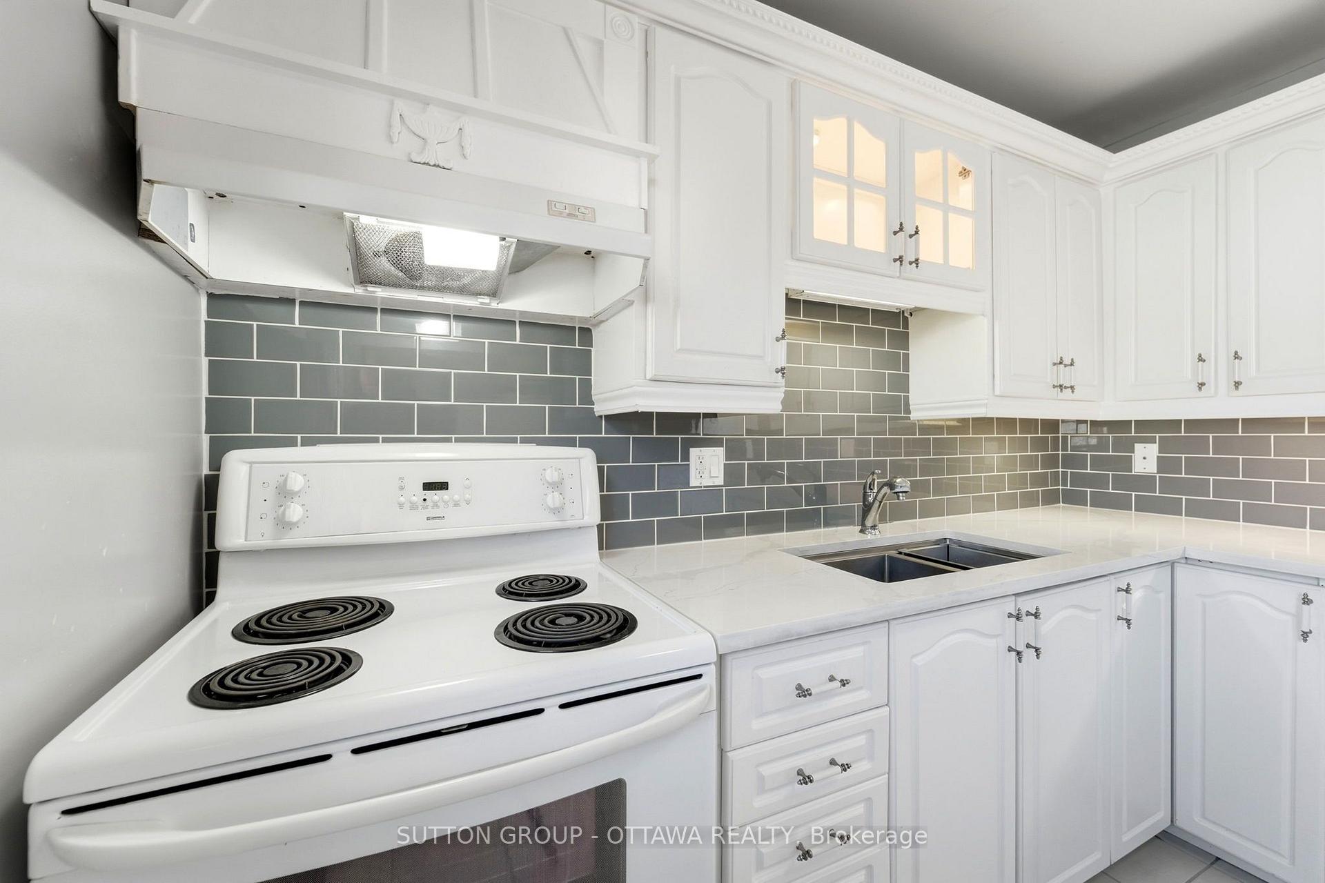 Photo 22 of Unit 71, 2415 Southvale Crescent, Ottawa, Sheffield Glen/Industrial Park — HOMEH