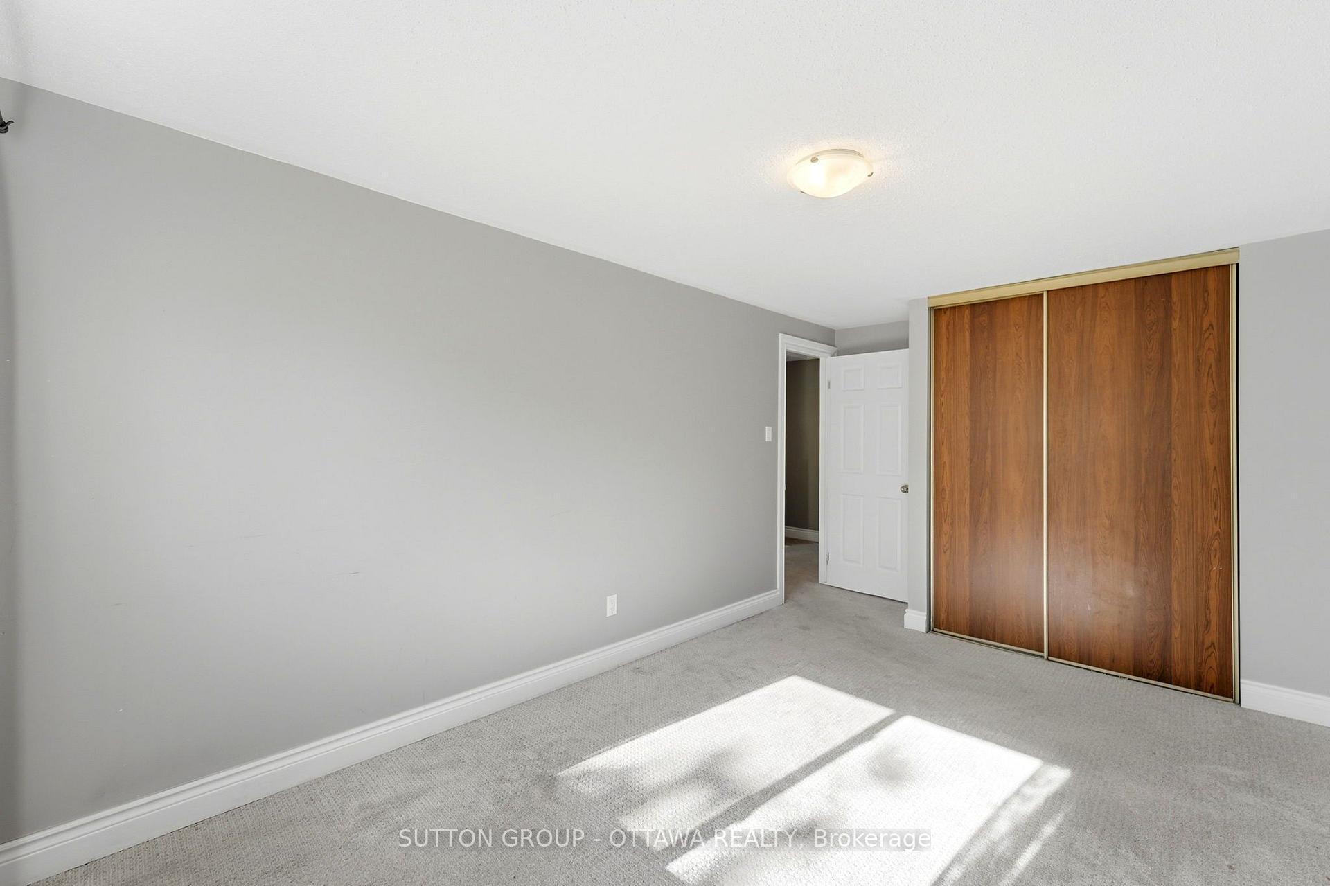 Photo 38 of Unit 71, 2415 Southvale Crescent, Ottawa, Sheffield Glen/Industrial Park — HOMEH