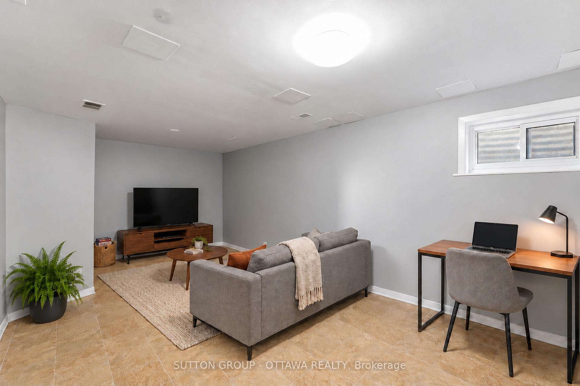 Photo 41 of Unit 71, 2415 Southvale Crescent, Ottawa, Sheffield Glen/Industrial Park — HOMEH