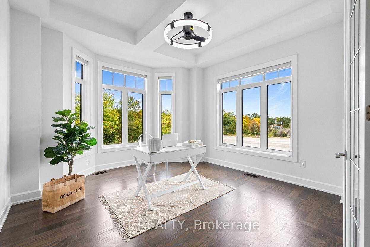 Photo 5 of 90 Keatley Drive, Vaughan, Patterson — HOMEH