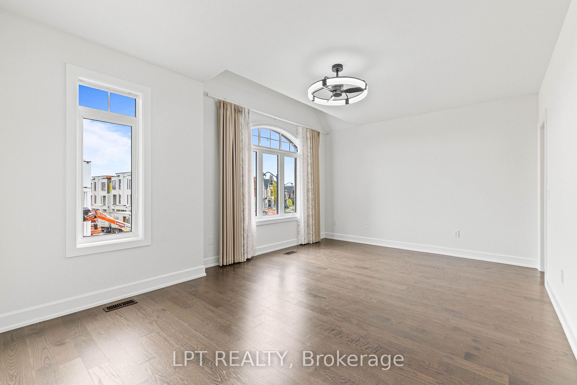Photo 30 of 90 Keatley Drive, Vaughan, Patterson — HOMEH
