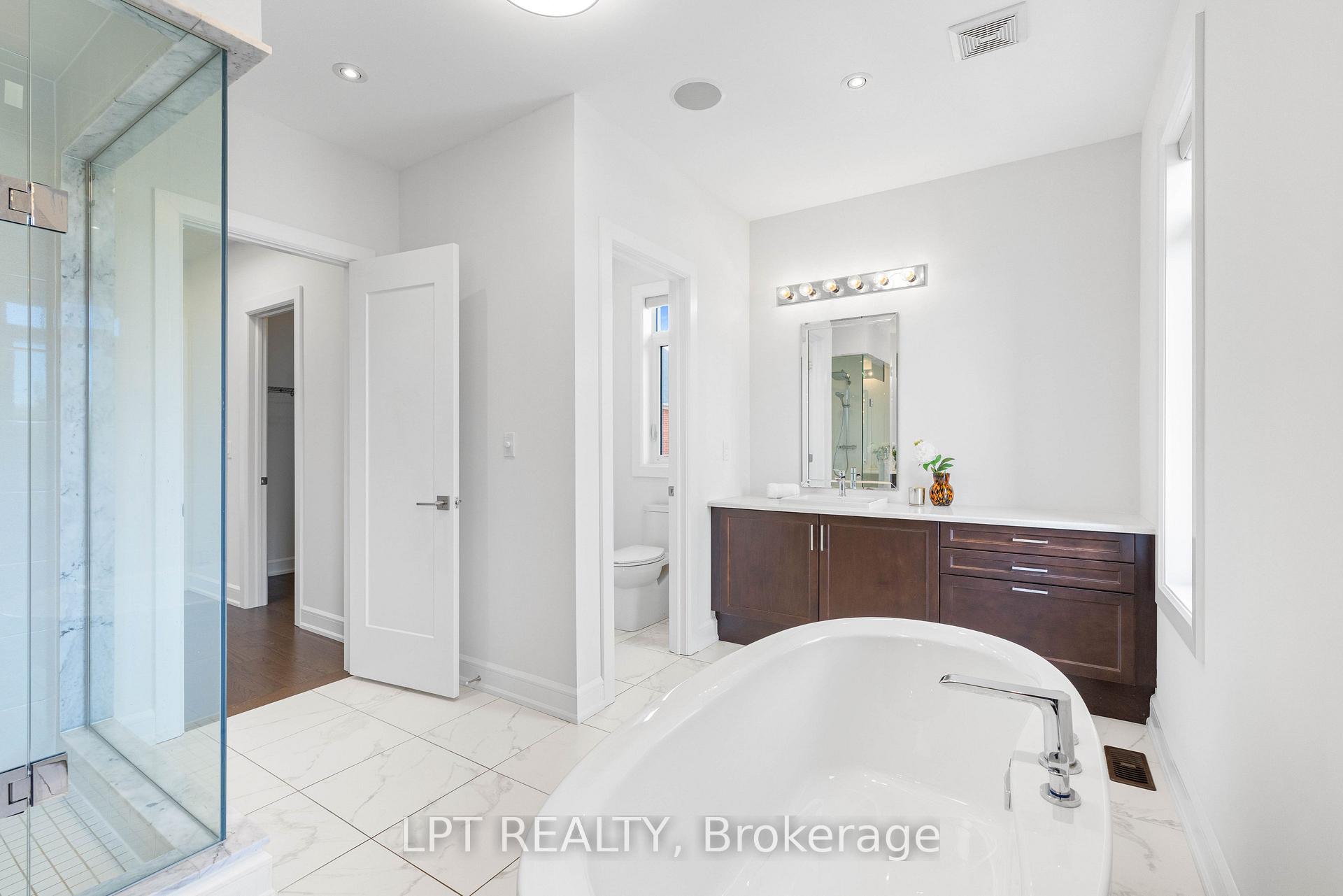 Photo 41 of 90 Keatley Drive, Vaughan, Patterson — HOMEH