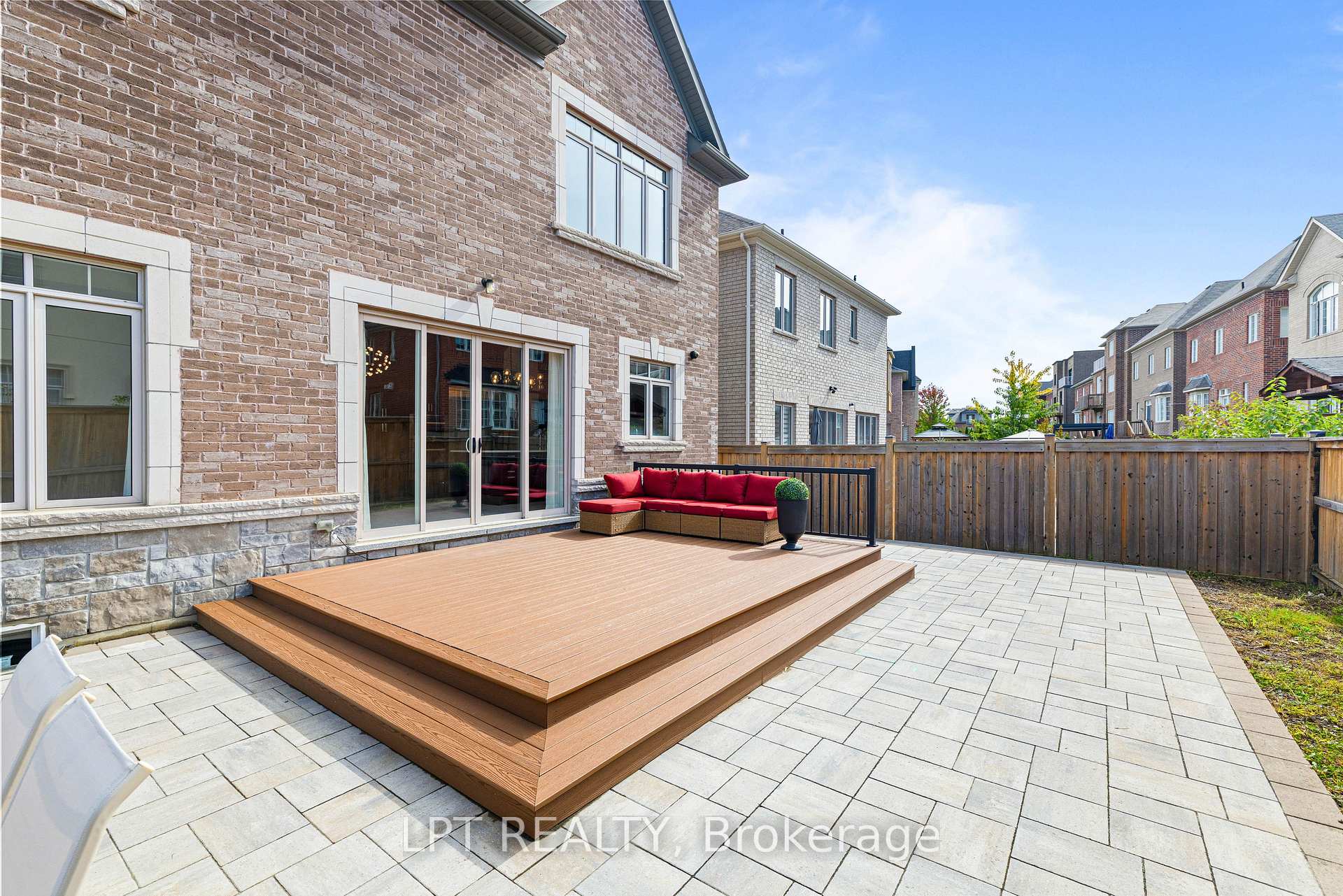 Photo 44 of 90 Keatley Drive, Vaughan, Patterson — HOMEH