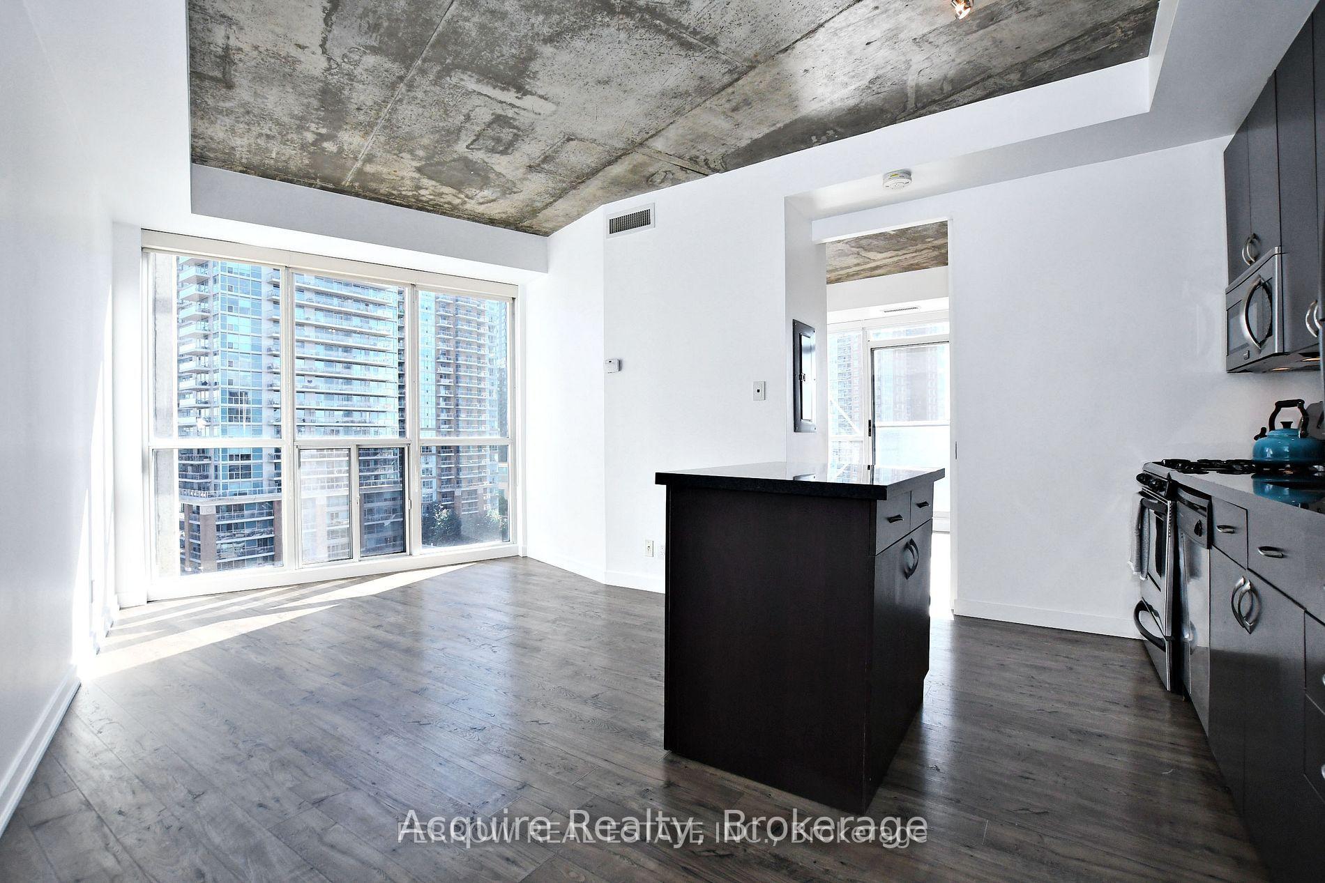 Photo 2 of Unit 1021, 1 Shaw Street, Toronto, Niagara — HOMEH