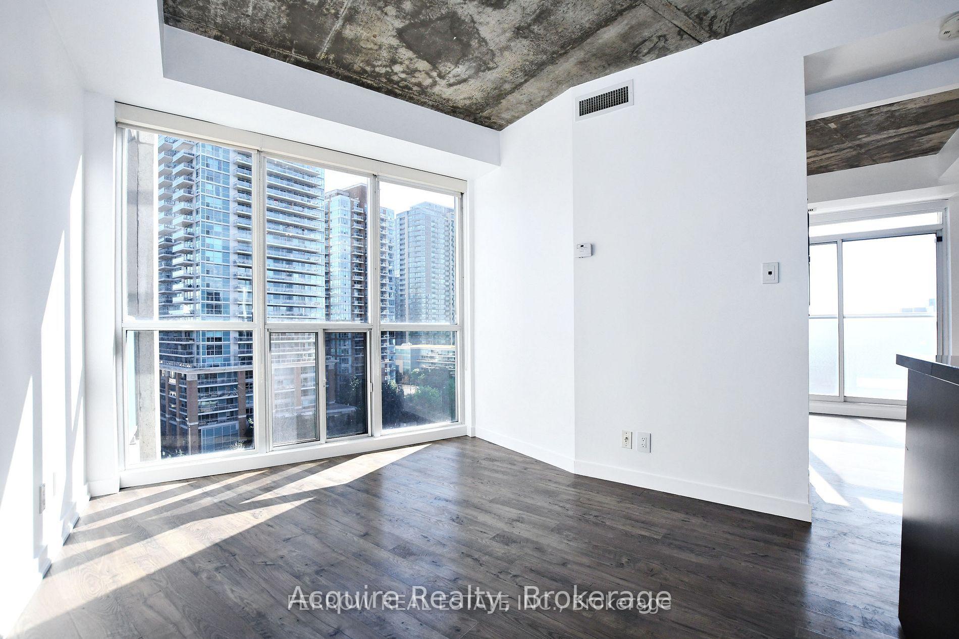 Photo 4 of Unit 1021, 1 Shaw Street, Toronto, Niagara — HOMEH