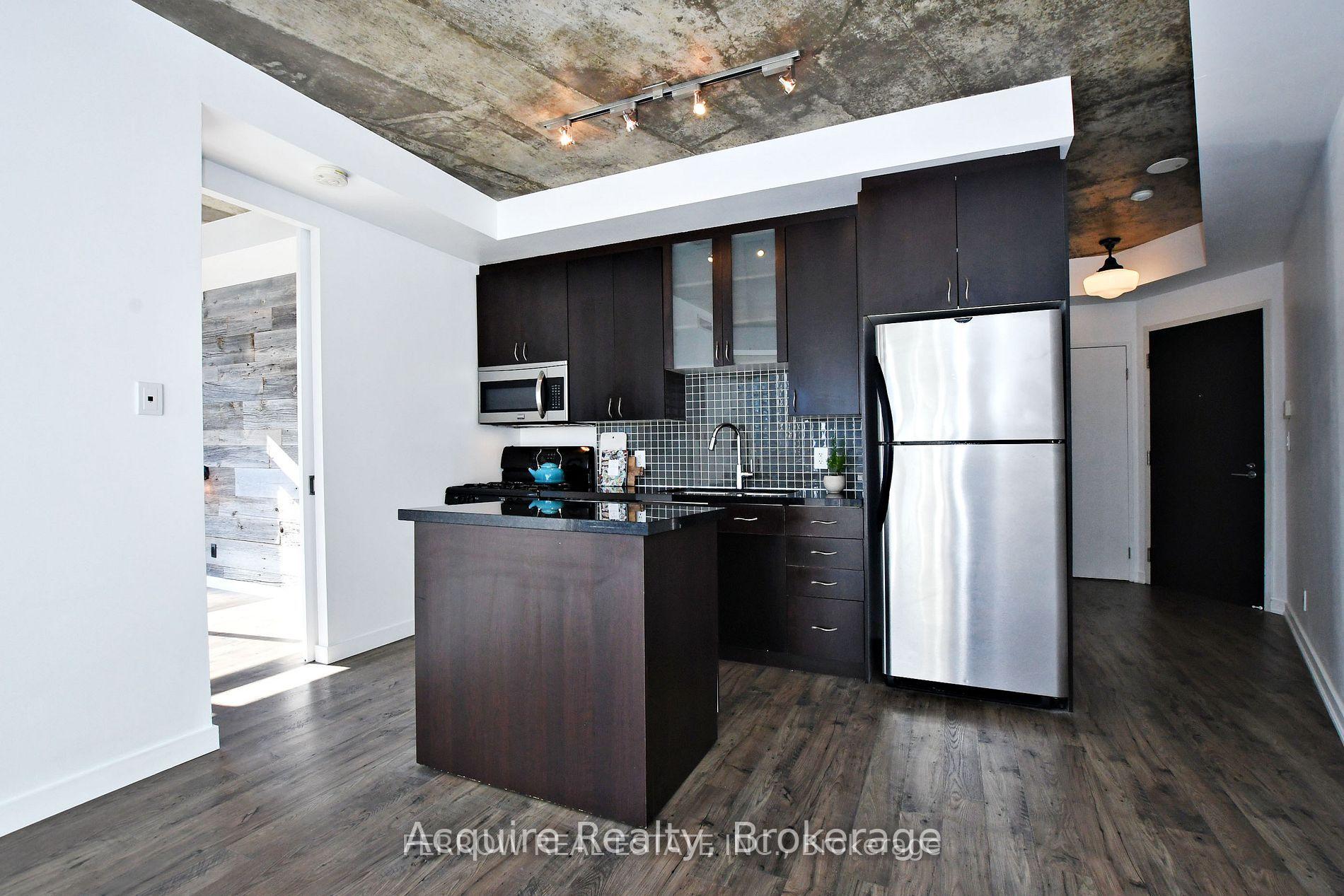 Photo 6 of Unit 1021, 1 Shaw Street, Toronto, Niagara — HOMEH