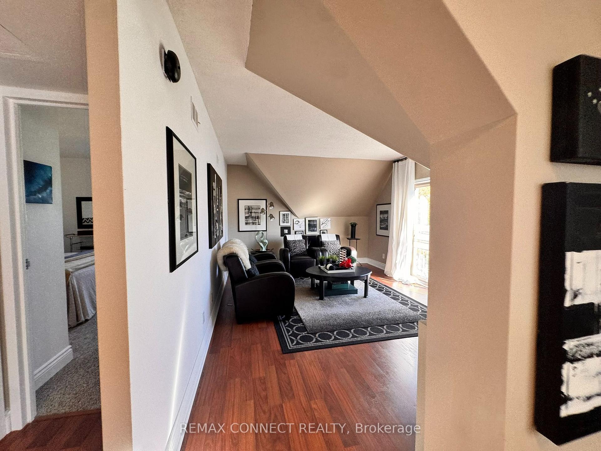 Photo 7 of Unit 303, 4872 Valley Way, Niagara Falls, Cherrywood — HOMEH