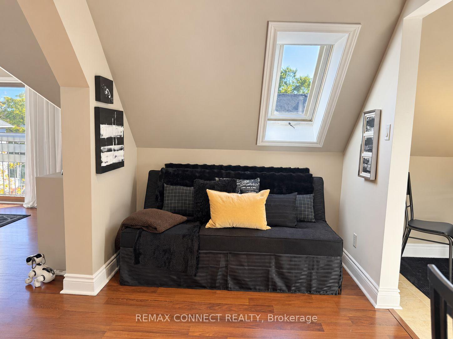 Photo 12 of Unit 303, 4872 Valley Way, Niagara Falls, Cherrywood — HOMEH