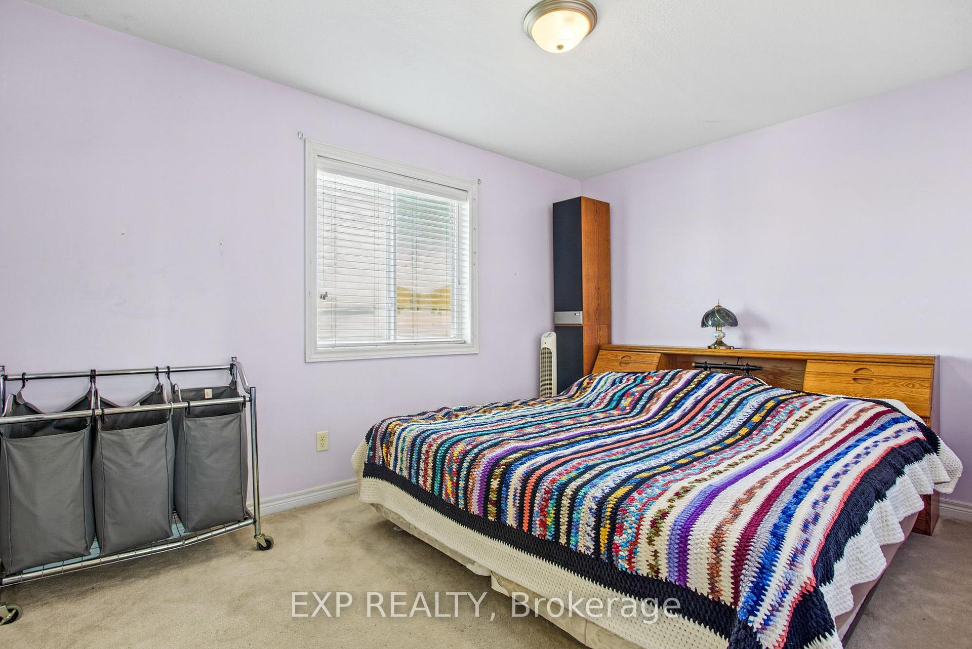 Photo 21 of 200 Valiant Circle, Hamilton, Binbrook — HOMEH